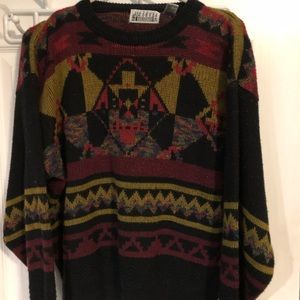 M comfy retro sweater that goes with anything!